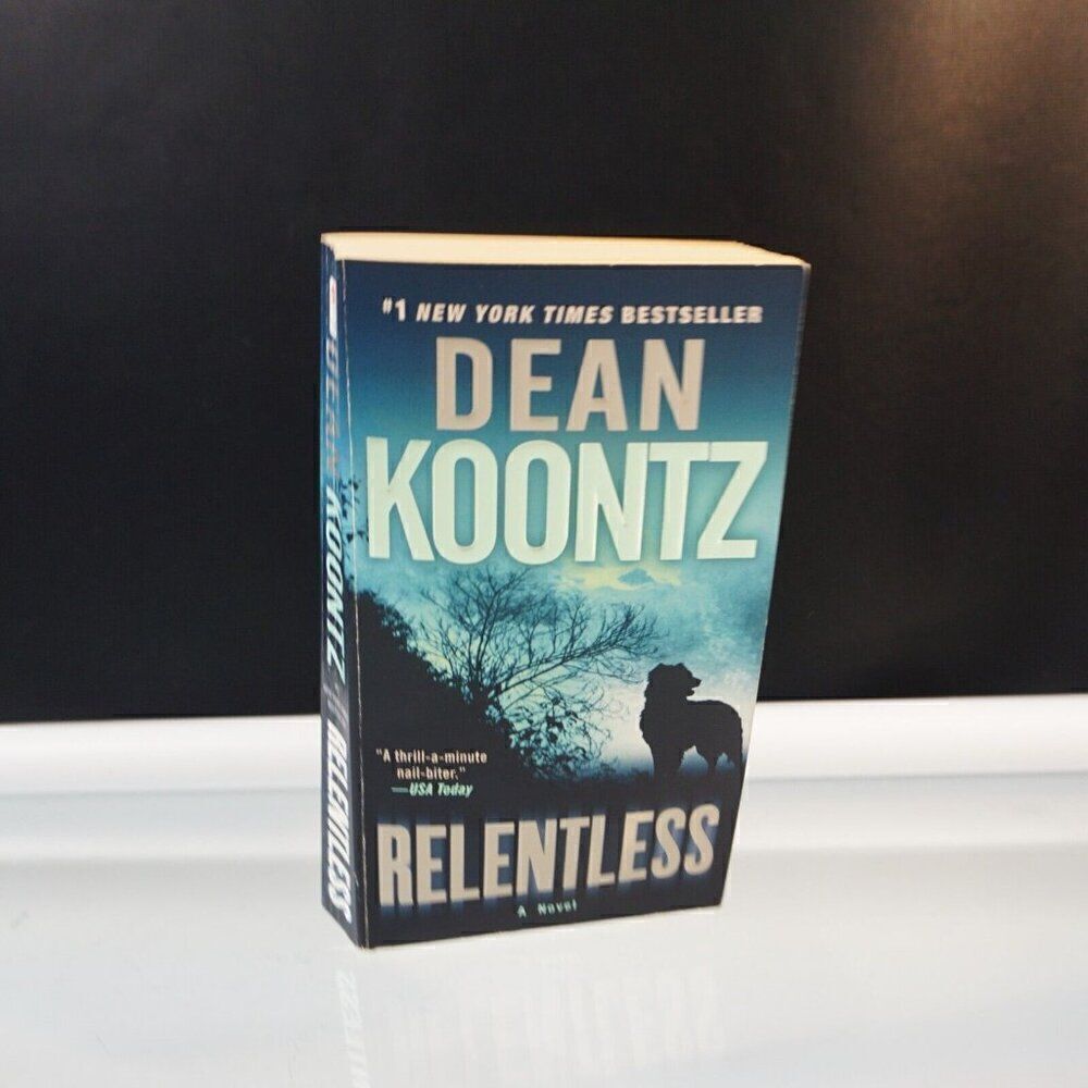 Relentless : A Novel by Dean Koontz 2010 Mass Market Paperback